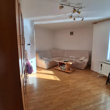 Podezelska Hisa Ilirska Bistrica